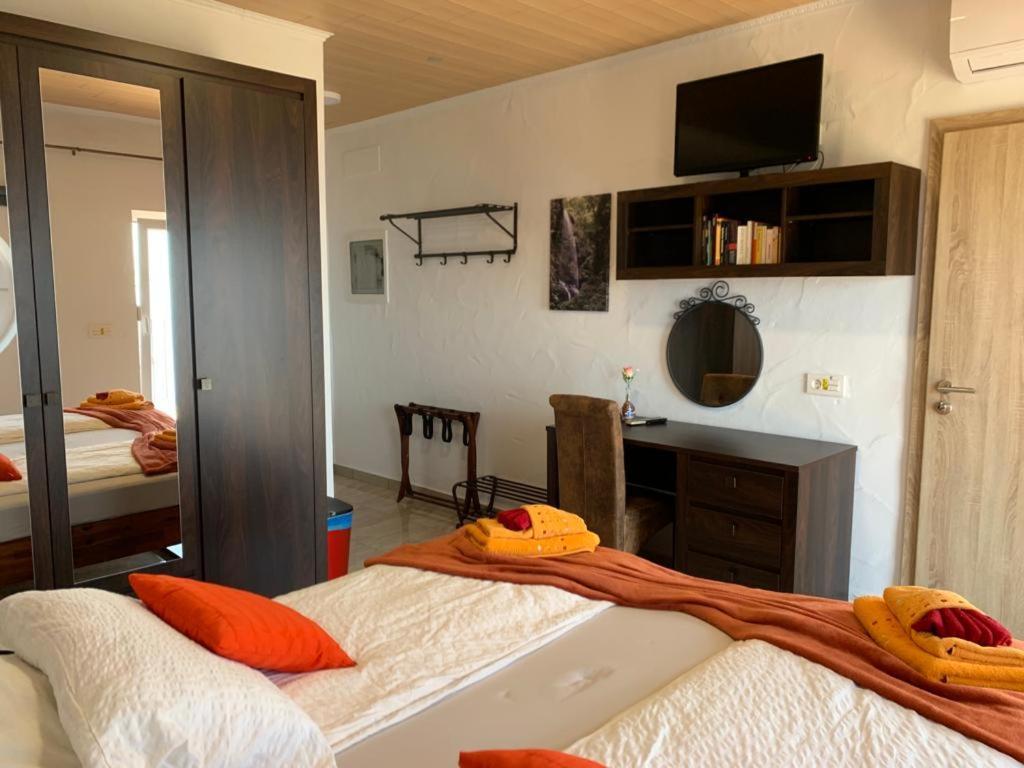 Hrlos Piratas - Ferien Haus La Palma - Good Wlan !! 蒂哈拉费 外观 照片